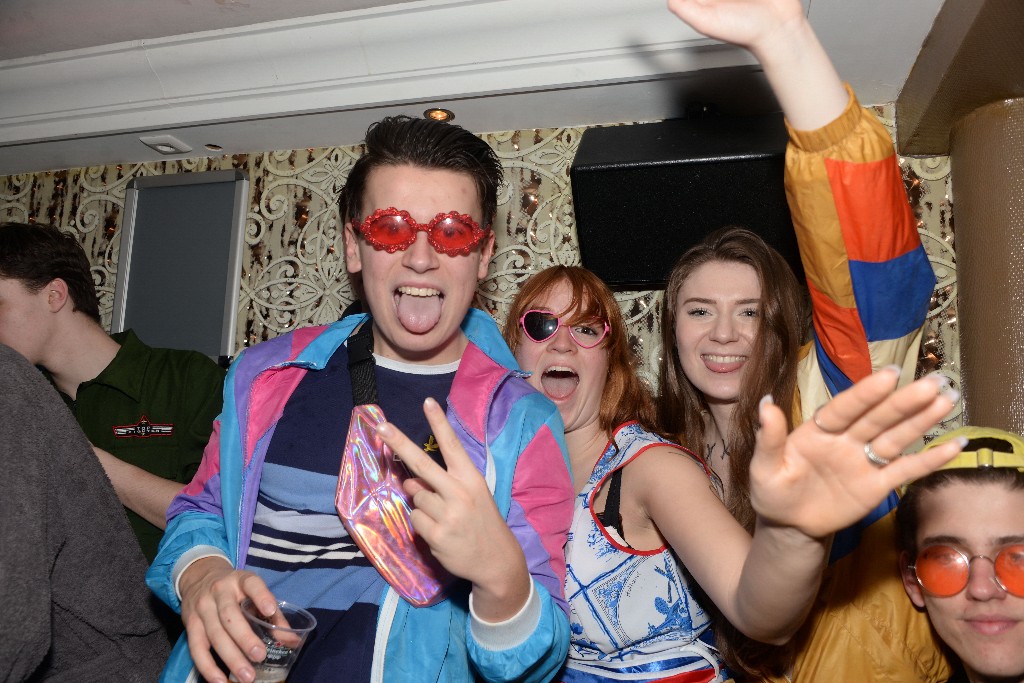 ../Images/Afterparty carnaval 081.jpg